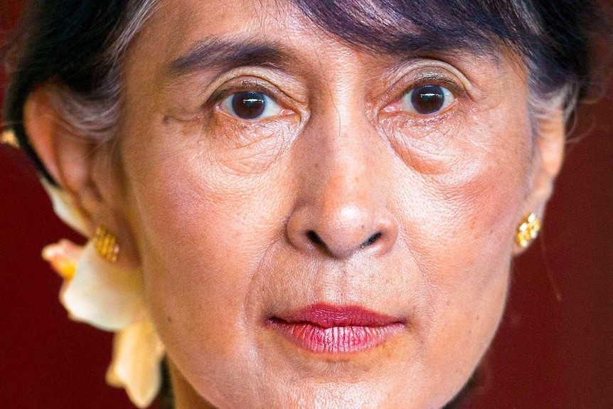 “La base de la libertad democrática es la libertad de expresión”. (Aung San Suu&nbsp;Kyi.)